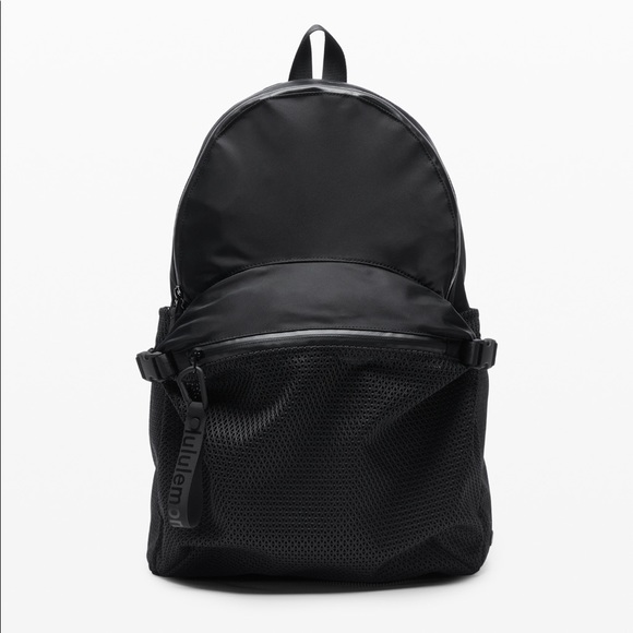 Lululemon Backpack all hours tote on my level bag